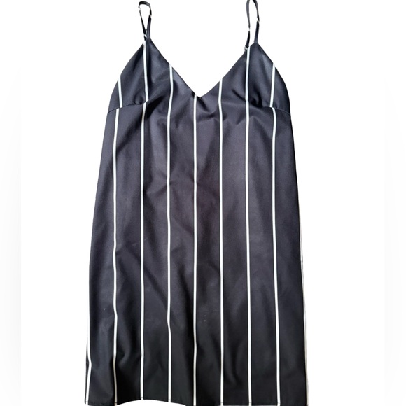 Mazik - Black and White Striped Dress - Picture 3 of 11